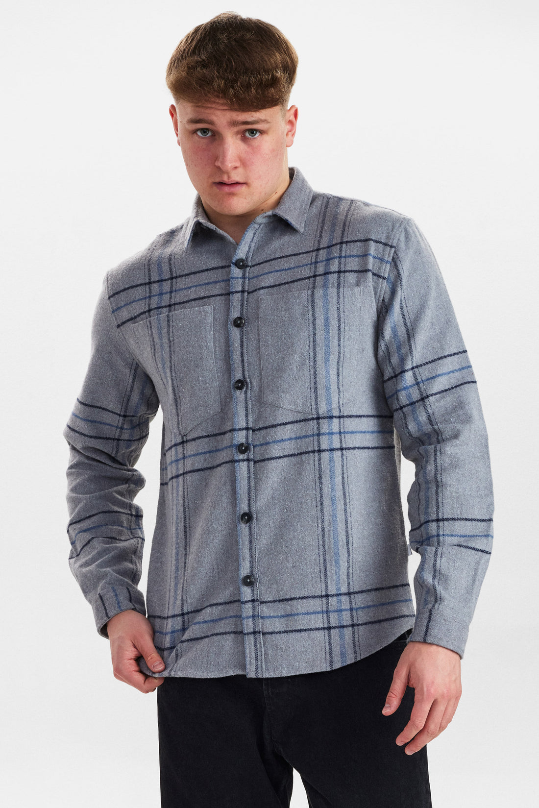 DXNMXRK. DX-Ervin Outlet Grey