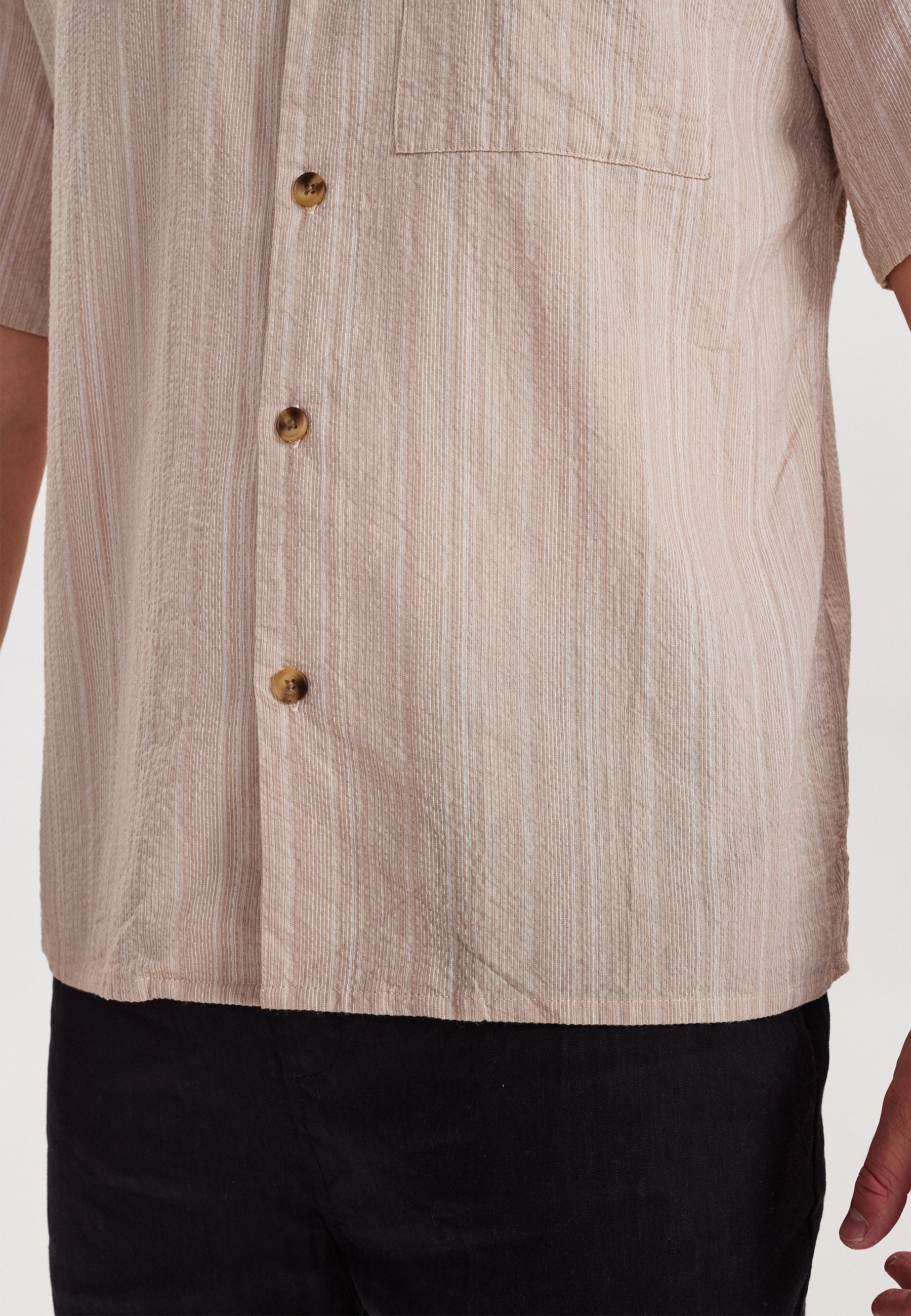 DXNMXRK. DXfady Outlet Sand