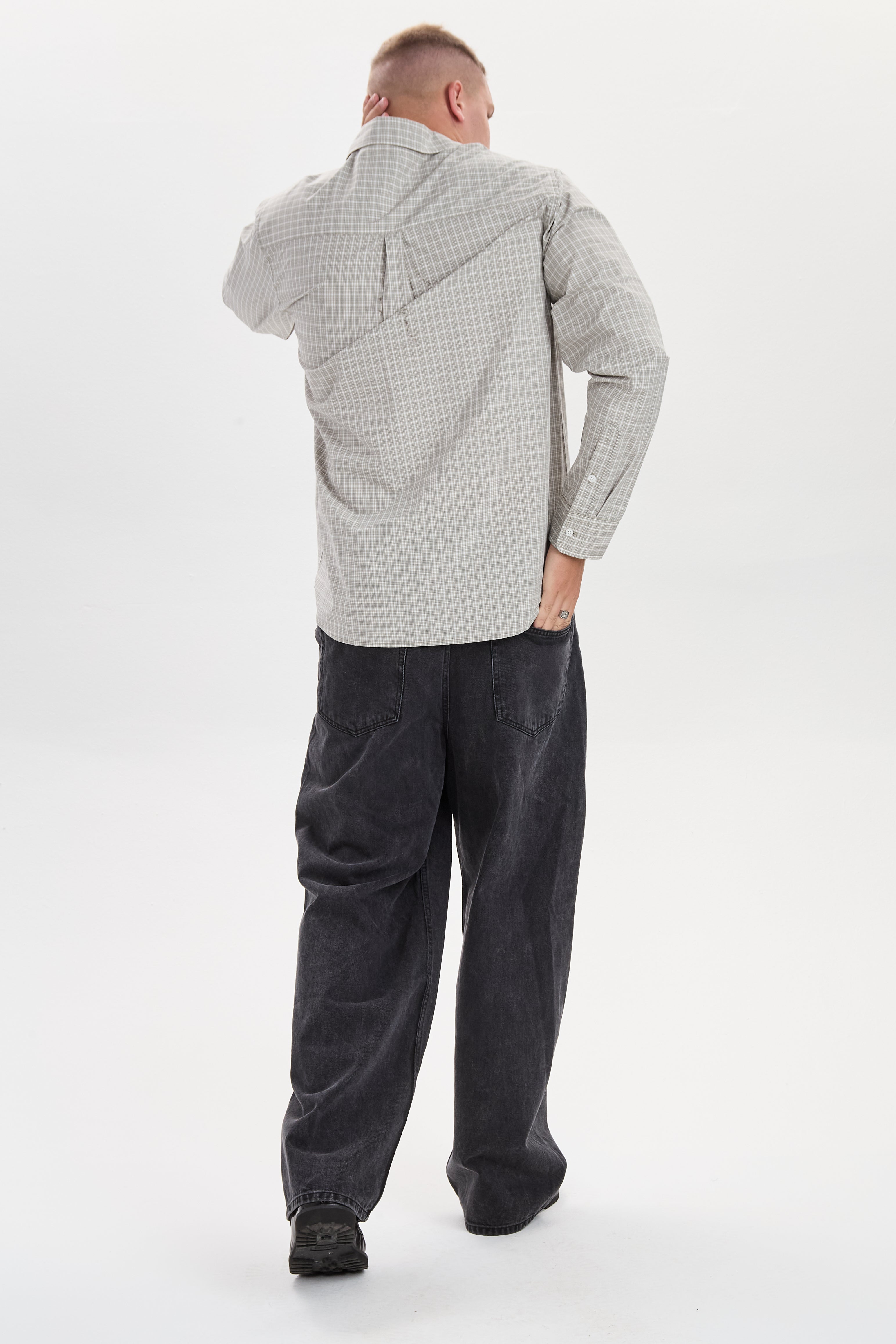 DXHarald Wide Fit Jeans Black